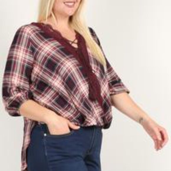 Plaid 3/4 Sleeve Top With Hi-lo Hem, V-neckline, And Relaxed Fit - Picture 3 of 5